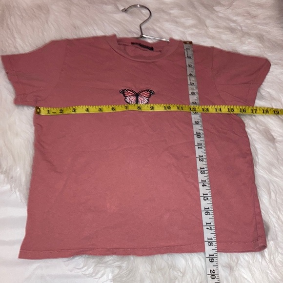 Brandy Melville Helen Butterfly T-shirt - Picture 7 of 9
